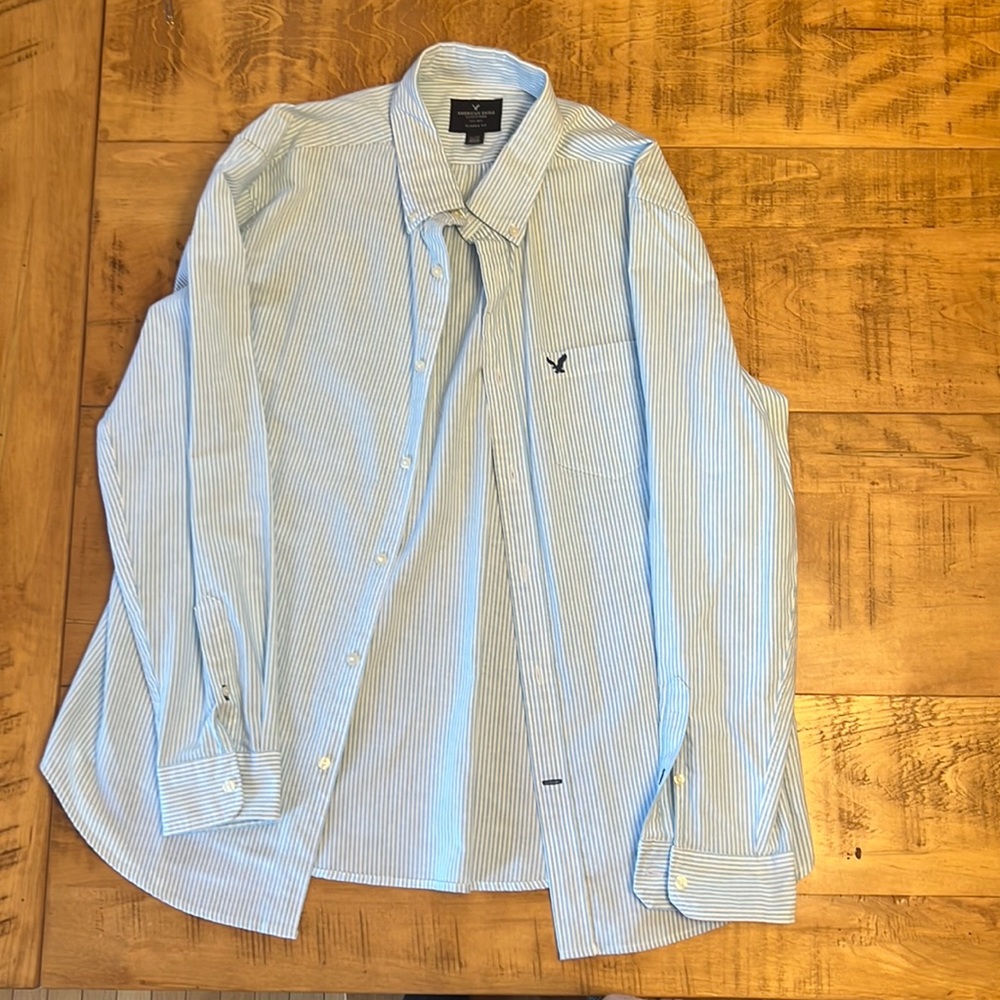 Men’s long sleeve button up American eagle